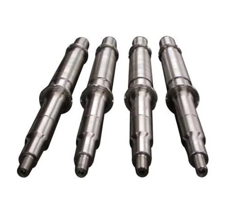 Precision Industrial Shafts – CNC Machined Alloy Steel Shafts for Gearboxes, Motors & Pumps, Hardened Ground Finish for High-Speed Rotation, Custom Lengths for UAE Machinery Applications